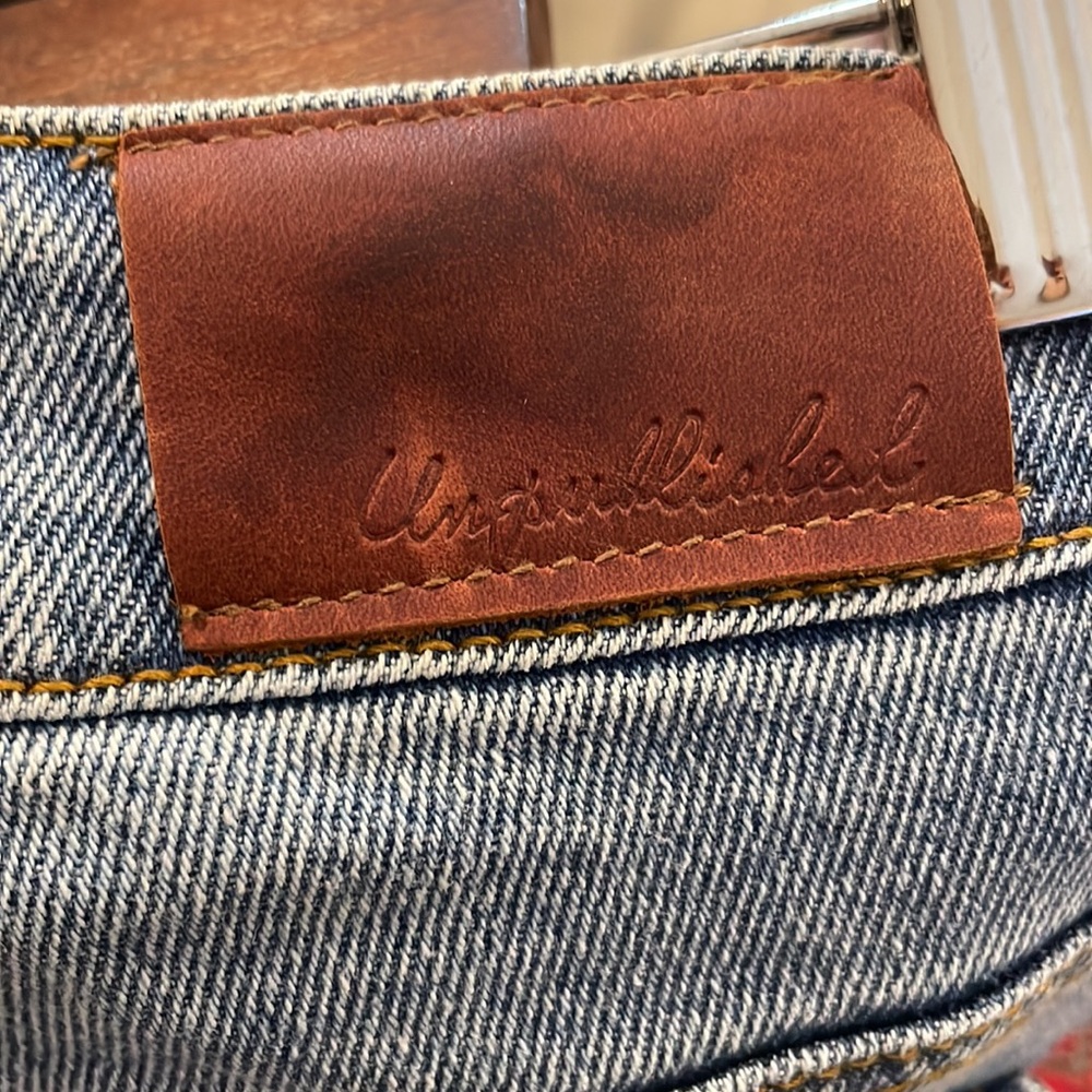 Woman Jeans - Picture 6 of 6